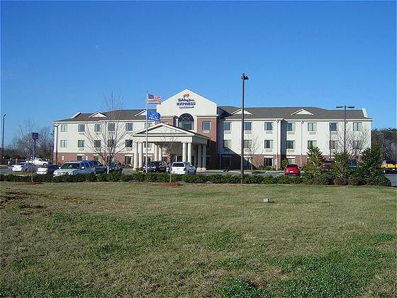 Express & By Ihg