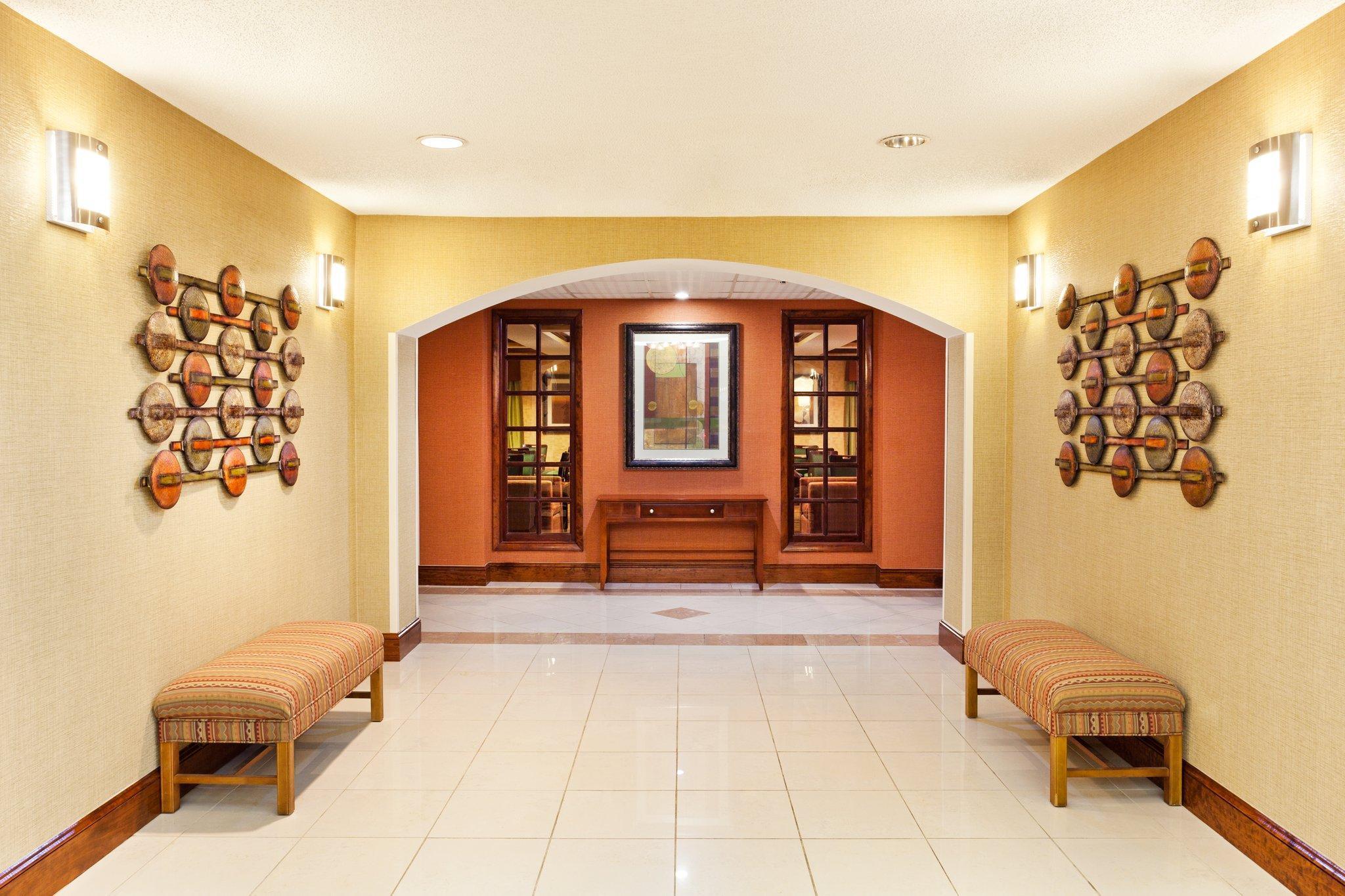 Express & By Ihg Reidsville