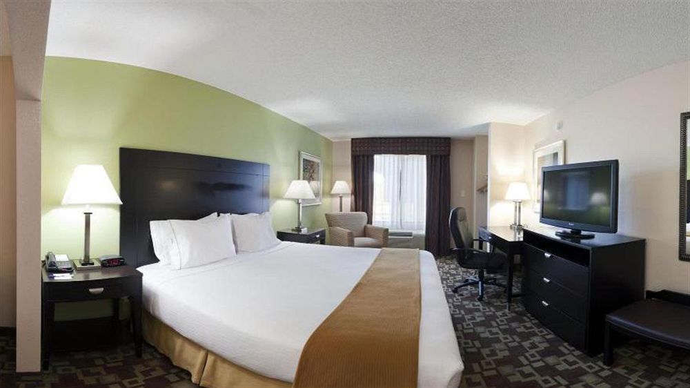 Express & By Ihg 3* Reidsville