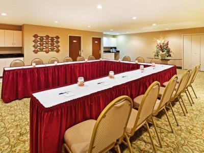 Hotel Express & By Ihg