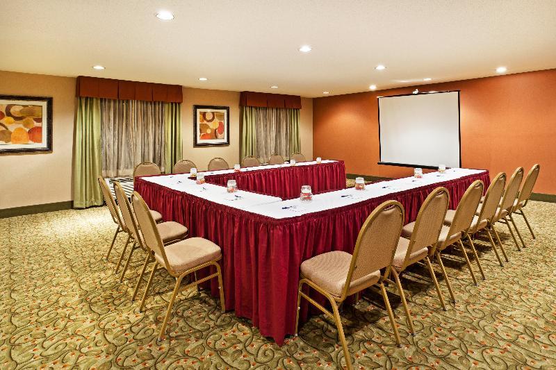 Hotel Express & By Ihg 3*